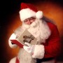 Санта Клаус пишет по русски.