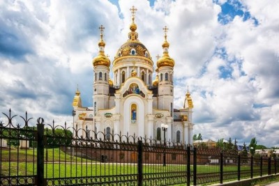 Прогулка в другой стране, облик церковки